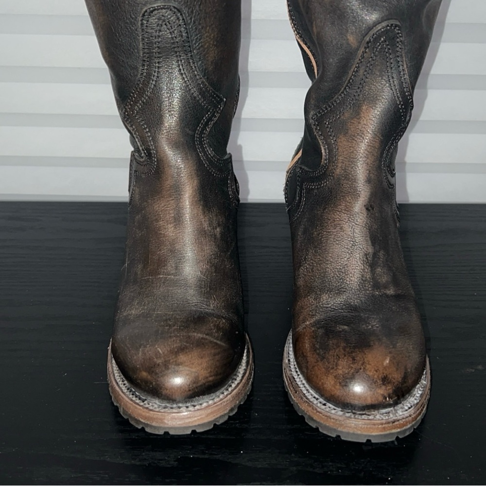 FREEBIRD Calgary Black Leather Knee-High Boots - Picture 4 of 10